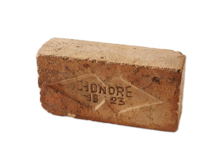 Bedsteen-van-aardewerk-Honore-1823