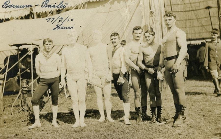 Circus_Nomads_stories_from_the_circus